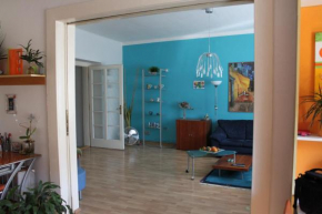  Cosy Apartment Under the Tower  Прага